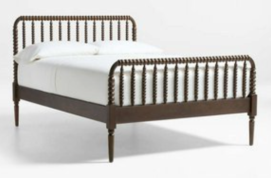 Full Size Spindle Bed