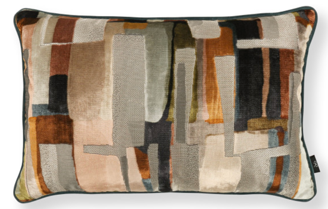 Quadrata Throw Pillow